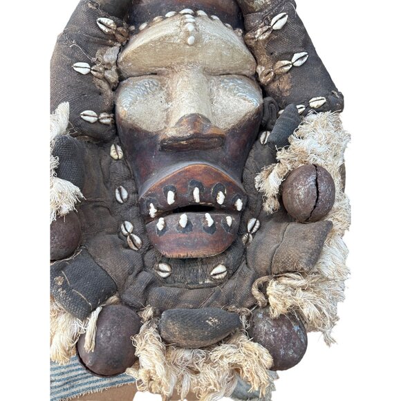 African Tribal Mask With Cowrie Shells Handcrafted Wooden Wall Decor - Picture 9 of 16